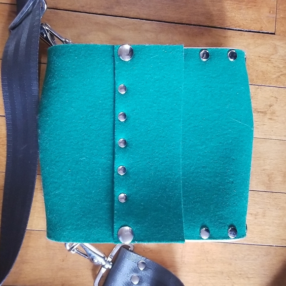 SOL Designs Handbag - Picture 1 of 5